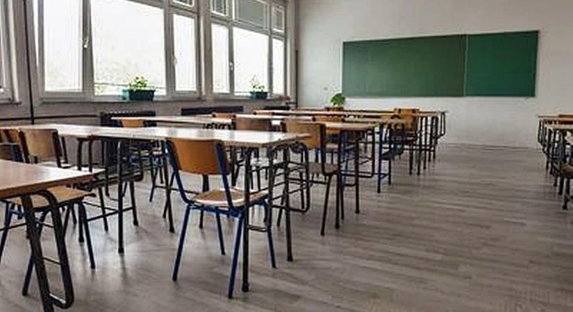 Ne hagyjátok az iskolát…!