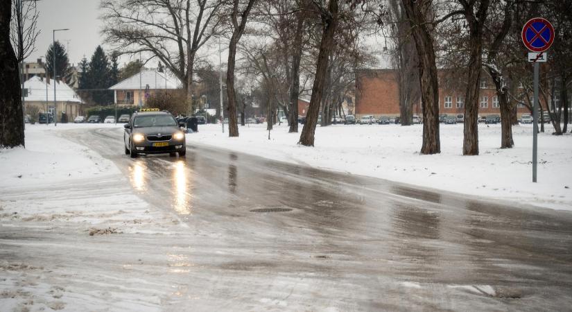 Figyelmeztetést adtak ki az extrém hideg miatt, többfelé -15 fok alatti minimumok jöhetnek