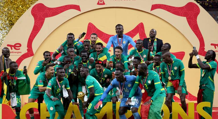 Óriási balhé után a sírból jöttek vissza és ültek újfent Afrika trónjára Sadio Manéék