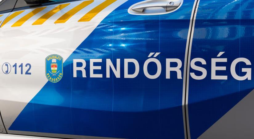 Új pszichoaktív anyagot tartottak maguknál