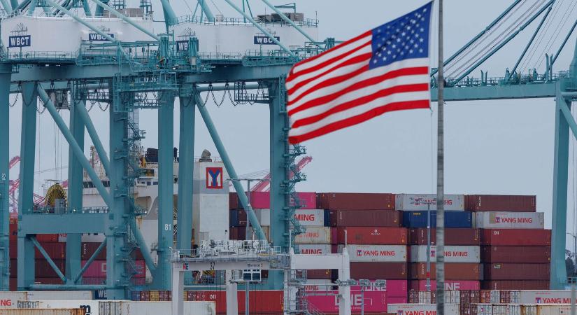 Az amerikai kormányzat 25%-os exportvámot vetett ki a modern AI gyorsítókra, így az Nvidai H200-ra és az AMD MI325X-re is