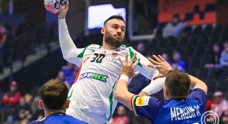 Olaszország legyőzésével biztos középdöntős a magyar válogatott