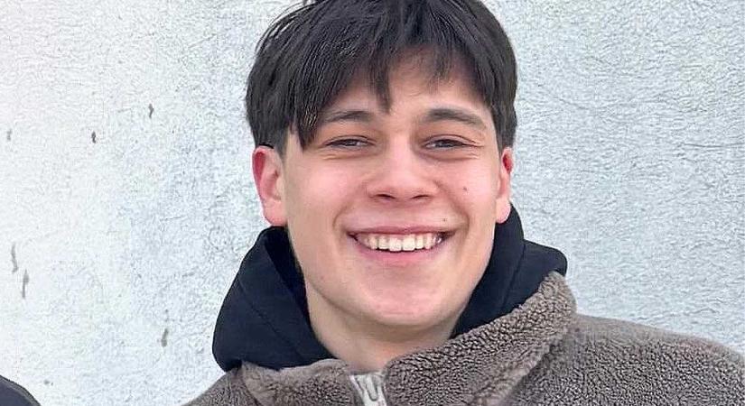 Egressy Mátyás eltűnése: a rendőrség továbbra is keresi a 18 éves fiút, egyelőre nem tudni, ő zuhant-e a Lánchídról a Dunába