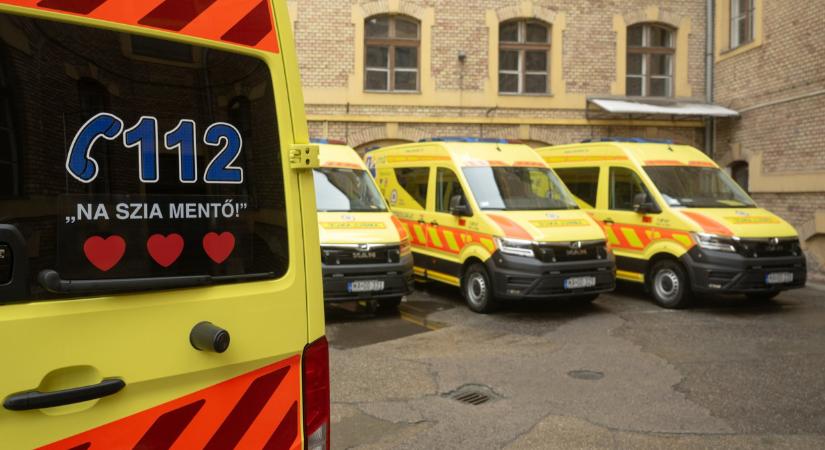 Indul a jogi csatározás: elbukhatja az édesanyját megmentő kisfiú családja a "Na szia mentő!" szlogent?