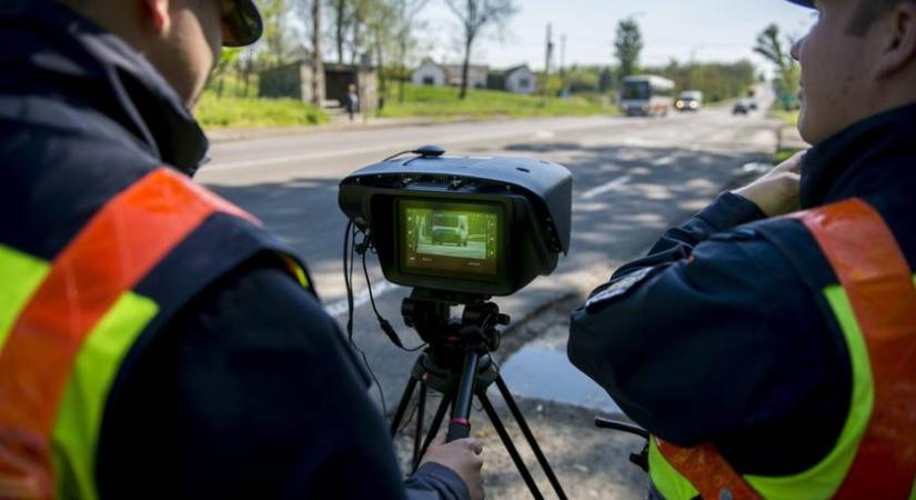 A gyorshajtásért kapott csekket nem mindenkinek kell befizetni: ők ki is dobhatják