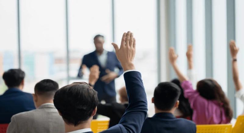 Három képviselő vár választ a kriptoszabályozás homályos pontjaira – jövő héten lejár a határidő