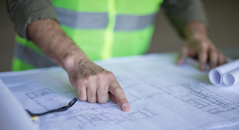 Lakást venne már az alapozásnál? A bankok még nem készültek fel rá