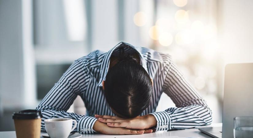 A csendes kiégés 6 jele, amit lehet észre sem veszel