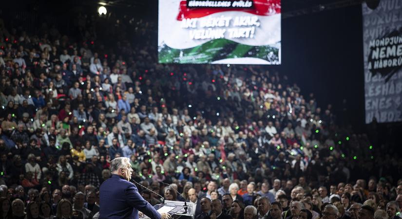 A többség Orbán Viktor győzelmére számít a Nézőpont szerint, elbizonytalanodott az ellenzék