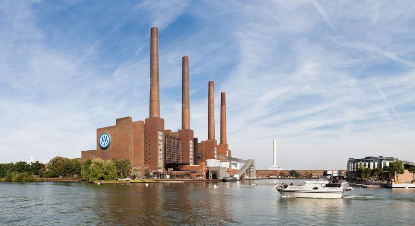 Trump fenyegetődzik: zuhanni kezdtek a német autógyártók részvényei