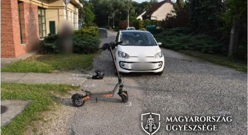 Súlyos sérüléseket szenvedtek a Sopron környéki fiatalok e-rollerral - fotók