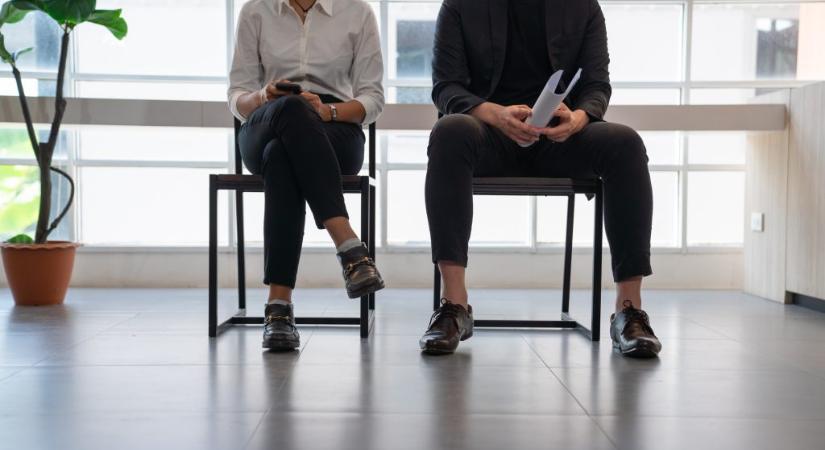 Nagy bajba kerültek az álláskeresők, de a kormány továbbra sem lép