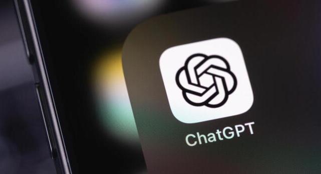 Beszélgetsz a ChatGPT-vel? Hamarosan téged is személyre szabott hirdetésekkel bombázhat