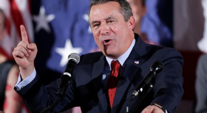 Republikánus képviselő jósolja meg, mi „vehetné véget” Trump elnökségének