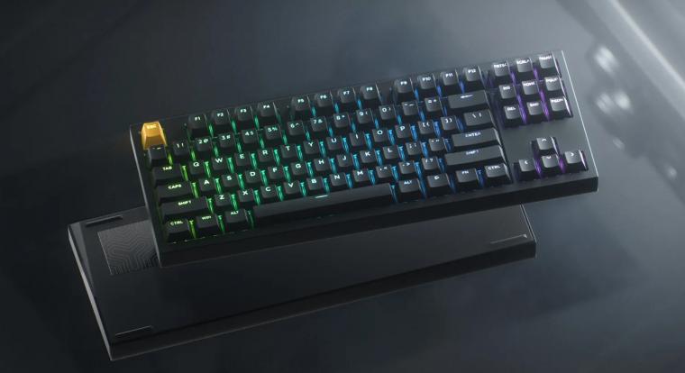 A Lemokey P3 HE megmutatja, milyen egy igazán szerelhető gamer billentyűzet