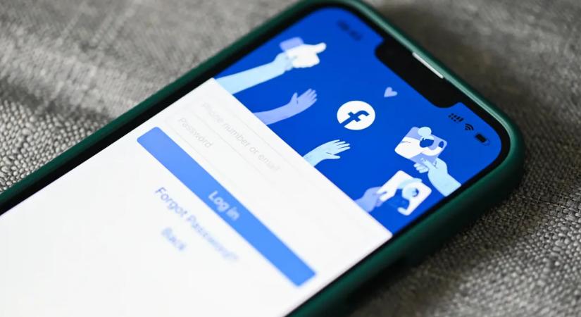 Csalók fészkelték be magukat Tamás Meta-fiókjába, a cég hat hete nem segít kipiszkálni őket