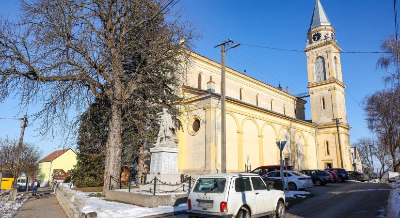 Megújult a torony, amely Döbrököz látképét meghatározza