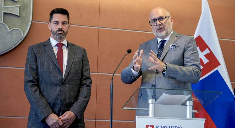 Indulhat a polgármesterek és főellenőrök nyilvántartása Szlovákiában