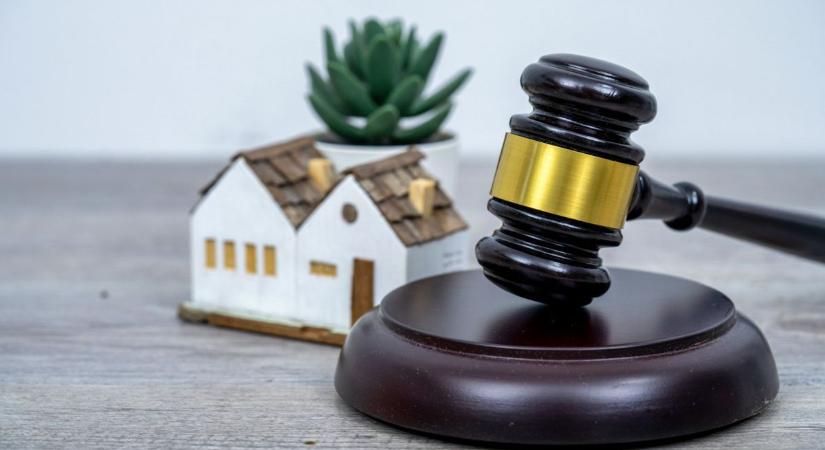 Árverés Somogyban: tartozás miatt áron alul vihetőek ezek a házak!