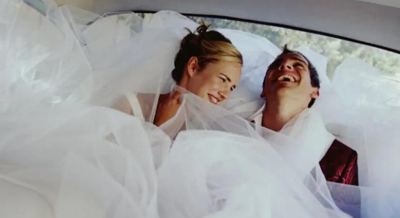 Új esküvői trendek: mini szertartás, maxi stílus