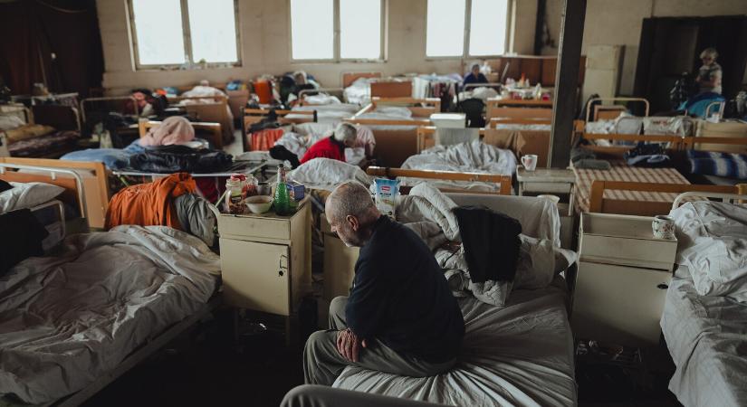 A Kassához közeli Oázis menedékhelyen kötöttek ki a Nagykapos peremén veszteglő hajléktalanok