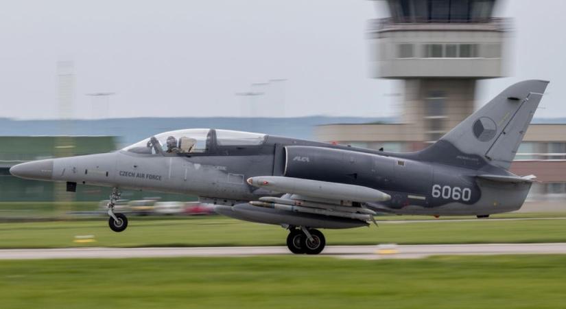 Mégsem kapják meg az ukránok a megígért gépeket? Kitört az üzengetés