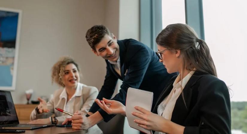 2026-ban a belső kommunikációt már meg kell élni – nem elég e-maiben elküldeni