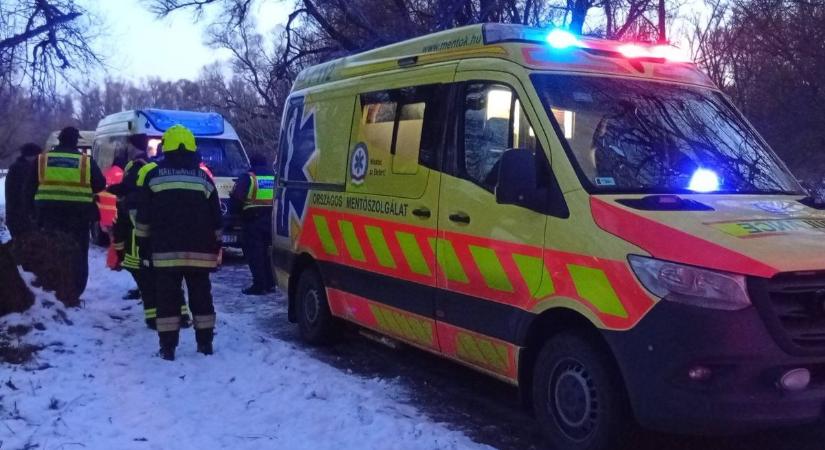 Téli mentés a jeges Ipolyon: két kisgyereket vitt el a jég