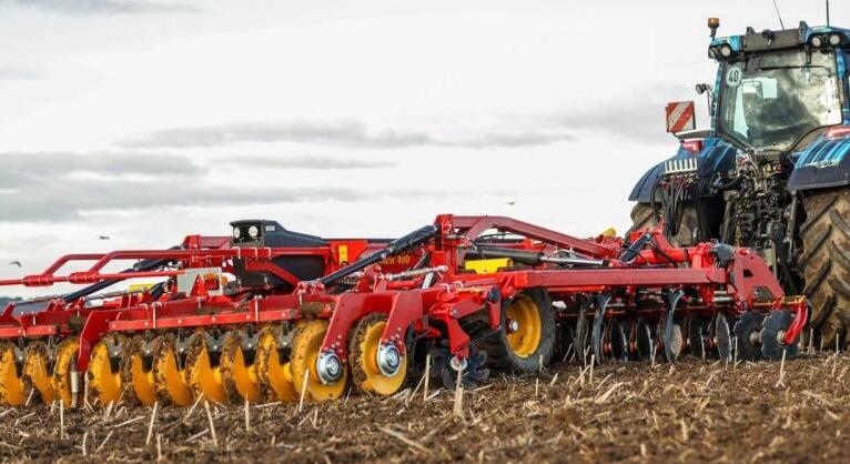 Fantasztikus felfedezés a Valtra talajkísérlete során, ez megváltoztatja az eddigi művelési módszereket