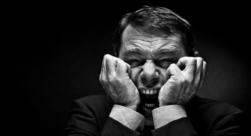 Vége van, az angolok betiltották ezt a magyar dolgot, még nézni sem szabad