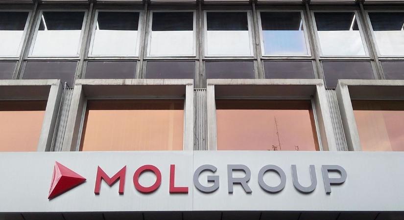 Megszólalt Hernádi Zsolt: elárulta a történelmi Mol-NIS-üzlet részleteit – 400 benzinkutat szereztek a magyarok