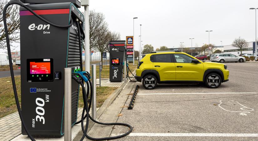 Már több villanyautó-töltő, mint benzinkút van Magyarországon