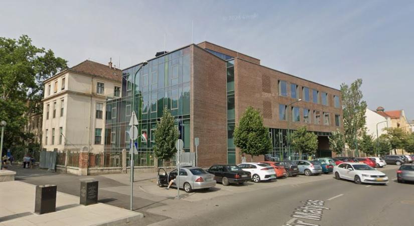 Új sürgősségi osztályon fogadják a betegeket a szegedi gyermekklinikán