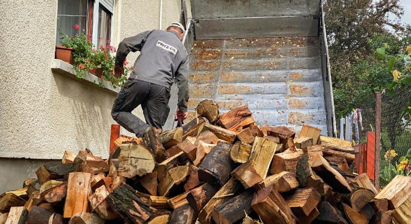 Az államtitkár visszaszólt a KDNP-s olaszliszkai polgármesternek: az önkormányzat nem igényelt extra tűzifát