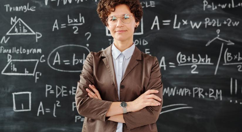 Valóság vagy propaganda? Kérdőjelek a pedagógusok egymilliós átlagbére körül