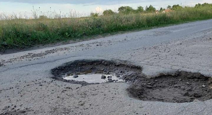 Húsz millió dinár a kátyúk javítására Szabadkán