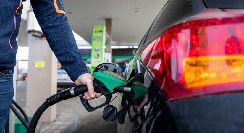 Keddtől emelkednek az üzemanyagárak