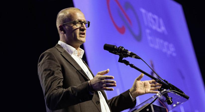 Jogellenesen rúgták ki utolsó civil munkahelyéről a Tisza Párt politikusát