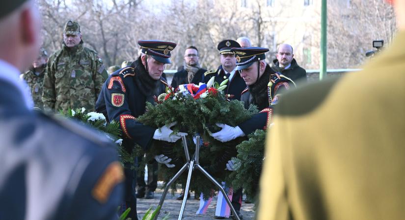 Megemlékezést tartottak Hejcén, a légi szerencsétlenség 20. évfordulóján