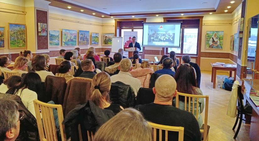 KMNE: helyi összekötők évkezdő találkozója Beregszászban