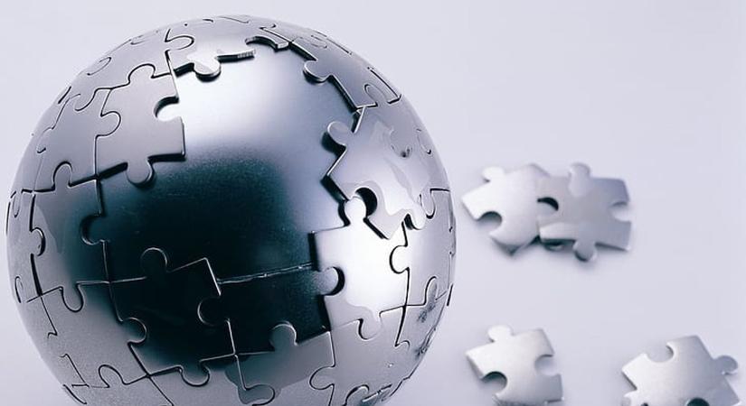 25 éves lett a Wikipédia; havi több mint 7 milliárd látogatója van!