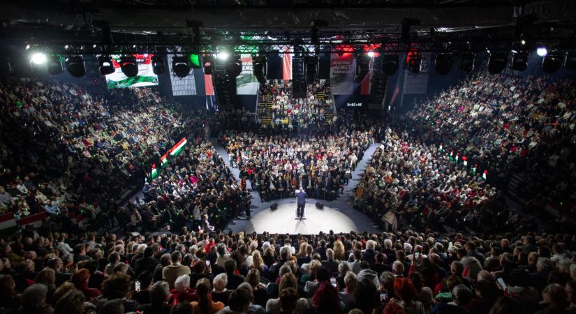 Kaszab Zoltán: Békegazdaság, vagy hadigazdaság? Erről is döntünk áprilisban