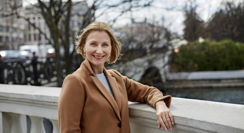 50 felett minden nőnek kötelező ez a téli ruhadarab - Csinos, kifinomult és praktikus