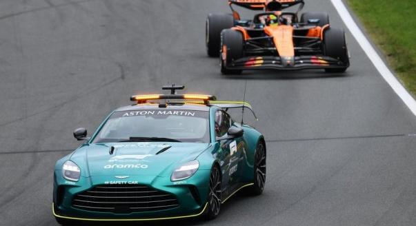 Bejelentés: távoznak az F1-ből az Aston biztonsági autói