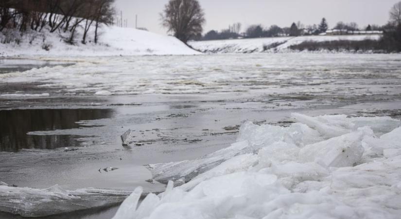 Mínuszokkal indul a kedd, sok helyen egész nap fagyos marad az idő
