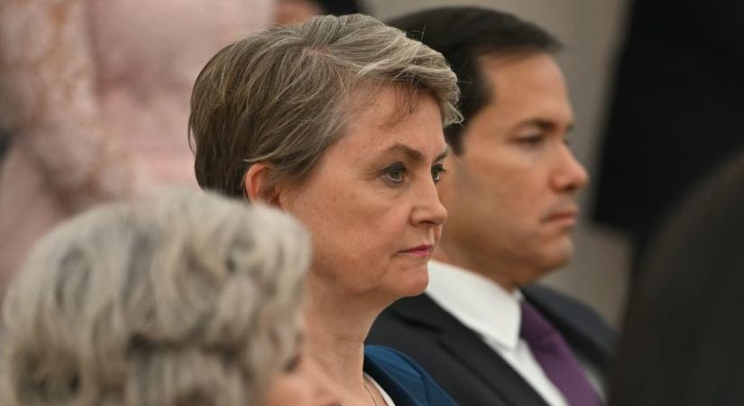 Nagy-Britannia elítéli az USA vámfenyegetéseit