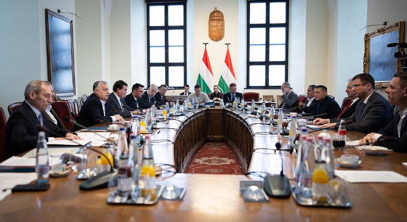 Félrenéz a kormány a kisebb közpénzek felhasználásánál