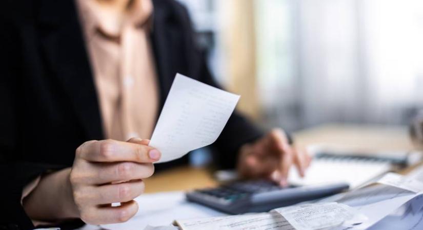 Közeledő határidőre figyelmeztet a NAV: ráfázhat, aki elfelejti