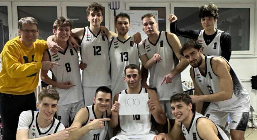 Száz pontot dobott egyetlen meccsen a DEAC kosarasa