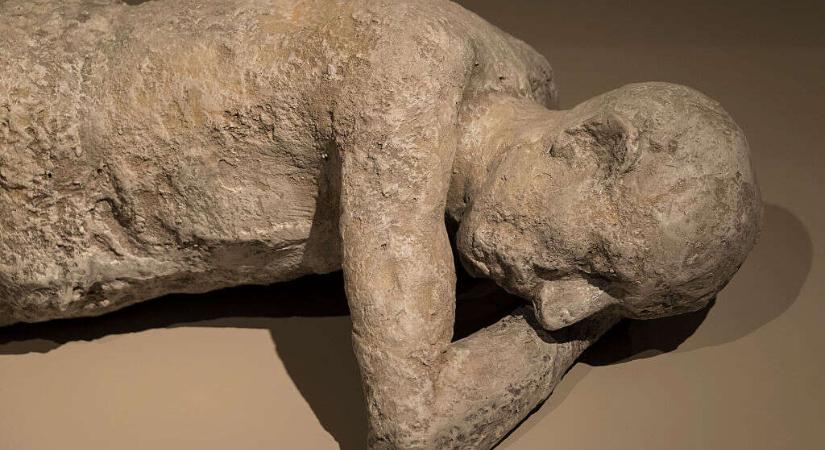A pompeji kőtestek valójában nem megkövült emberi maradványok